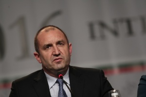 Реформаторският блок отправи критики към новоизбрания президент