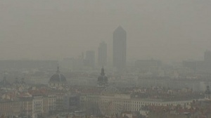 Френският град Лион също въвежда винетки заради замърсения въздух