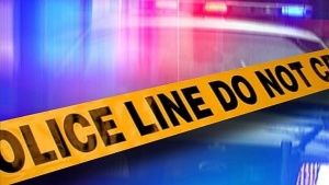 Американец застреля жена си, помислил я за обирджия