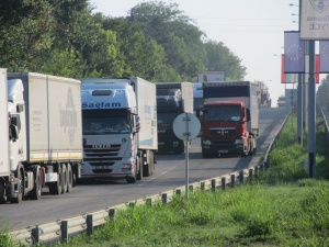 Затруднен е трафикът по Дунав мост 1 и 2