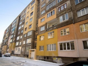 До момента "безплатното" саниране е излязло по 17 000 лв. на апартамент