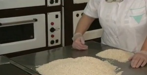 Потресаващо! Готвачки крадат храна от детската градина, в която работят