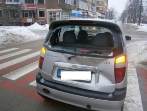 Снегорин потроши кола в Габрово