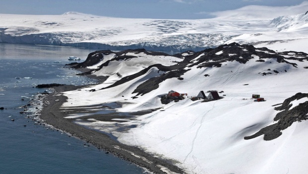 Български алпинисти бедстваха на Антарктида