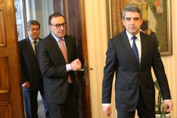 Плевнелиев откри Президентската библиотека на "Дондуков" 2