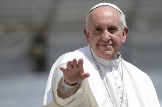 Папа Франциск поиска оставката на великия магистър на Малтийския орден заради кондомите в Африка