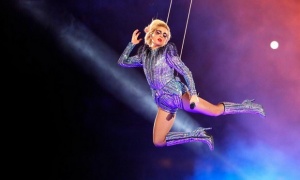 С 1000% скочиха продажбите на албуми на Гага след участието в "Супербоул"