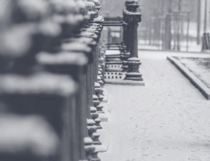 И днес времето остава същото - мрачно и студено