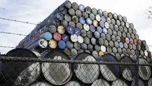 От ОПЕК отчитат спад в петролодобива с над 800 хил. барела дневно през януари