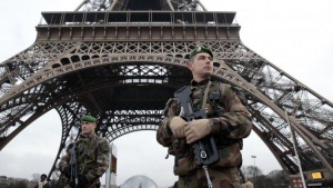 Екстремистите от Монпелие планирали нападения в района на Айфеловата кула във Франция