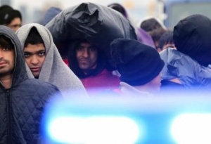 Родни каналджии го отнасят пред съда в Англия