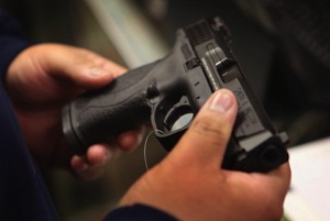 23-годишен се самоуби на стрелбище в столицата! Простреля се в главата