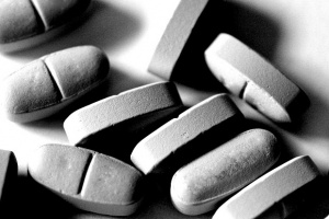 Среща в здравното министерство заради недостиг на лекарствата за хронично болни