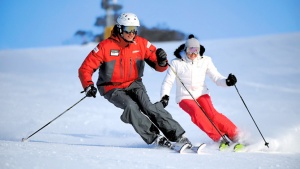Инспектори ще проверяват каските за скиори и сноубордисти на българския пазар