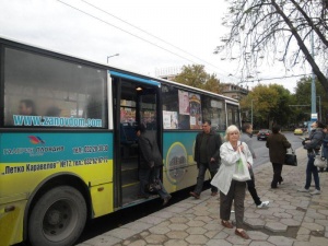 Две възрастни жени са с тежки наранявания при резки маневри на автобуси на градския транспорт в Пловдив