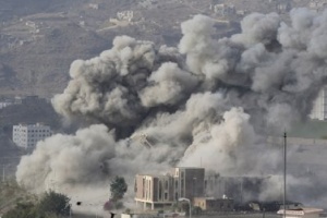 9 души загинаха при въздушно нападение до столицата на Йемен