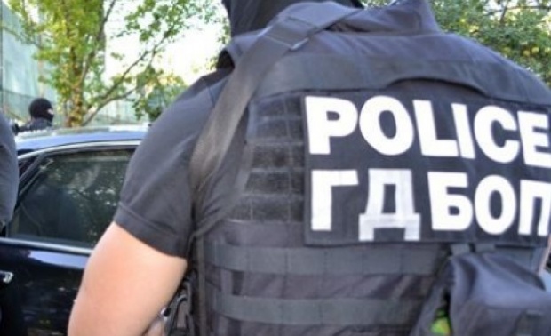 В спецакция разбиха група за наркотрафик в Пазарджик