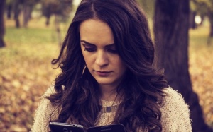 Социалните мрежи карат хората да се чувстват самотни