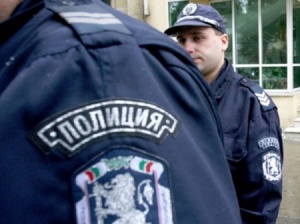 Пенсионер вилня из стопанска постройка в Дебелец