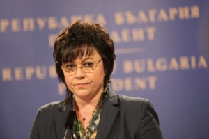 Нинова: Трябват ни външни инвеститори, които спазват законите в България