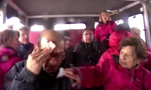 Ето какво заснеха журналистите от BBC, докато бягаха от Етна (ВИДЕО)