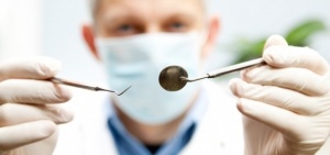 НЗОК поема разходите по зъбните протези на възрастните