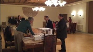 Необичайно много българи гласуват в Сидни