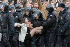 Руското правителство осъди антикорупционните протести в Москва като „провокация“