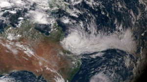 Циклонът "Деби" предизвика свлачища в Австралия