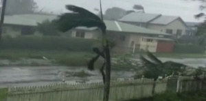 Първа жертва на циклона "Деби" в Австралия
