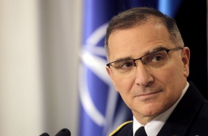 Шефът на силите на НАТО подкрепи доставката на US оръжие в Украйна