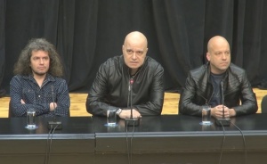 Политолог: Браво на Слави, че повдига темата за референдум, но беше по невъзпитан начин