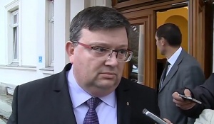Сотир Цацаров иска оставката на трима прокурори