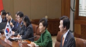 Съдът в Южна Корея решава дали да арестува бившия президент
