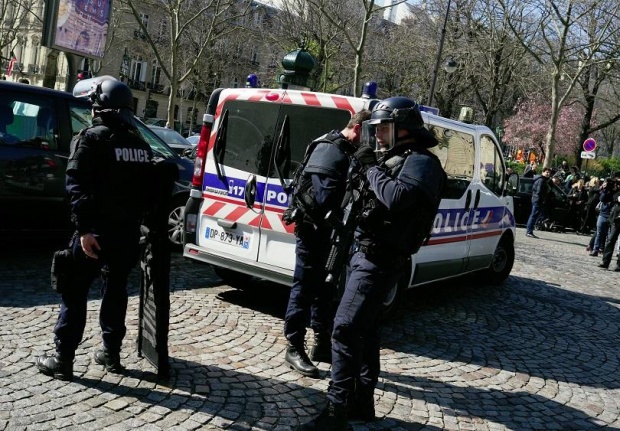 Властите във Франция задържаха и втория нападател от училището в Грас