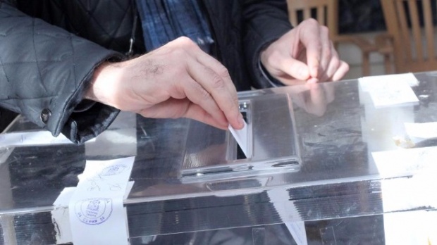 ЦИК: Над 25 хил. българи ще гласуват за първи път на парламентарните избори