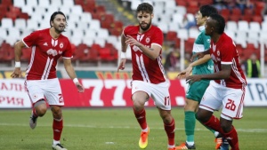 УЕФА гони "червените" от ЛЕ