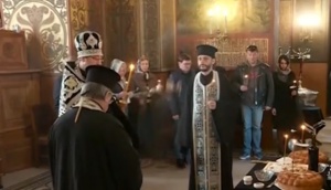 Панихида в Руската църква в памет на жертвите в Санкт Петербург