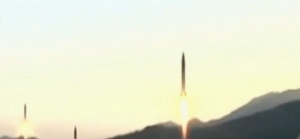В отговор на Северна Корея! Южна Корея изстреля балистична ракета
