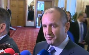 Радев: Всички българи очакваме сериозни резултати от новия парламент