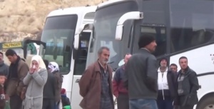 Възобновиха евакуацията от обсадените сирийски градове
