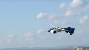 В Монако показаха първата в света летяща кола за масова продажба