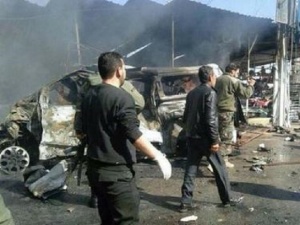 Силен взрив и пожар край летището в Дамаск