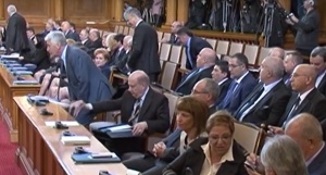 Безредиците в Македония предизвикаха реакции у нас