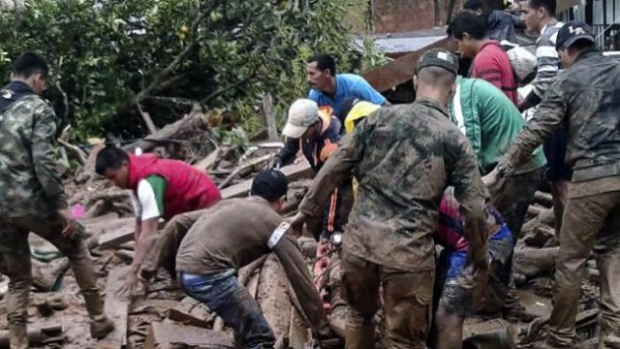 Над 200 души загинаха при свлачища в Колумбия (ВИДЕО)