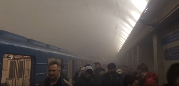 Атентат в метрото в Санкт Петербург, най-малко 10 са загиналите - ОБНОВЕНА (ВИДЕО)