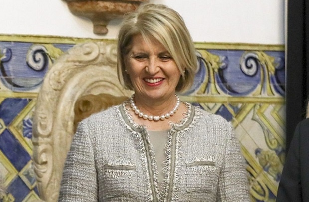 Спецполицаи обискираха фондацията на съпругата на сръбския президент