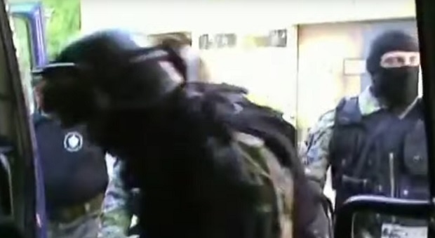 Руски неонацист нахлу и откри огън в сградата на Федералната служба за сигурност в Хабаровск, има убити