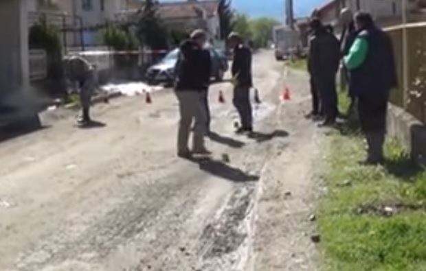 Взривиха кола в гараж край Дупница, подозират опит за сплашване