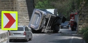 Шофьор загина при тежка катастрофира по пътя за Стара Загора